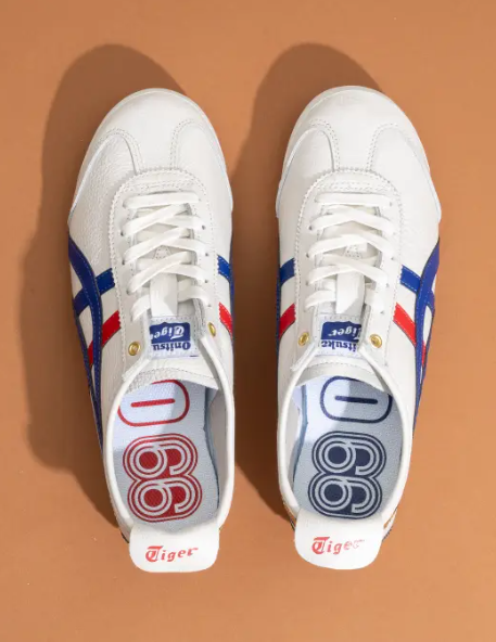 Top 10 White Sneakers for Every Occasion