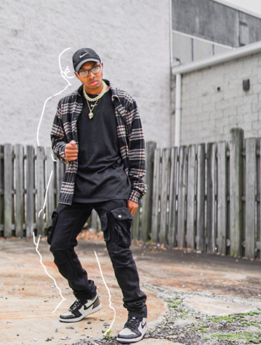 Essential Lightweight Streetwear for Spring: Stay Cool and Stylish