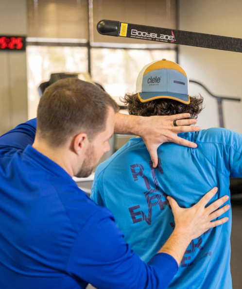 Effective Ways to Collaborate with Your Physical Therapist for Shoulder Tendinosis Recovery