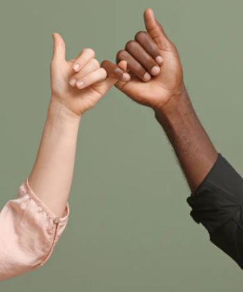 How to Choose Colors That Flatter Your Skin Tone