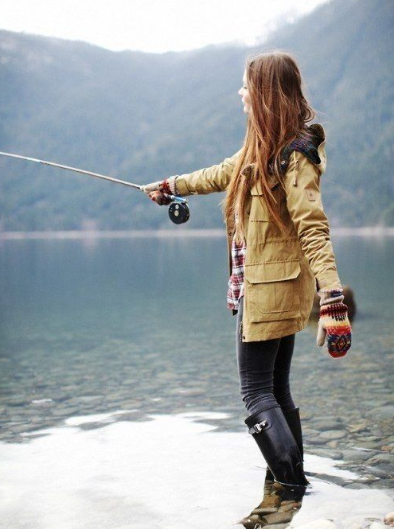 5 Stylish and Practical Outfit Ideas for Your Next Fishing Trip