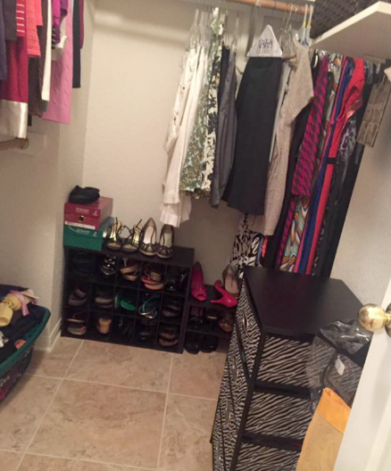5 Tips for Organizing Your Closet and Keeping Clothes Off the Floor