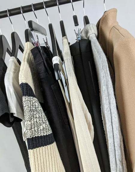 Building a Timeless Minimalist Wardrobe: Essential Pieces for Every Season